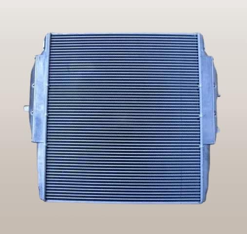 スーパーグレート インタークーラー FU54J ME408356 社外新品 有限会社