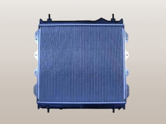 クライスラー　PTクルーザー　ラジエーター　PT2K20　PT2K24　5096190AA　社外新品