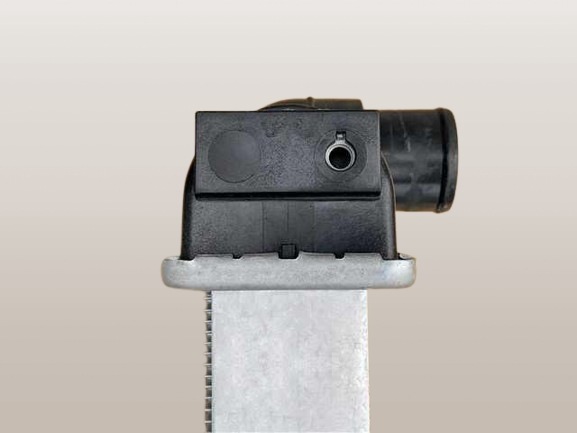 日立建機 パワーショベル ラジエーター ZX110-1 YA00032799 有限会社