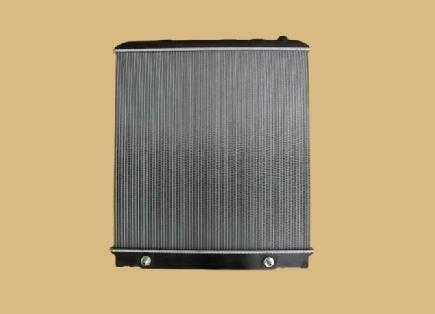 タイタン　ラジエーター　LPR81R　1K0V-15-200　ブラケット再利用　社外新品