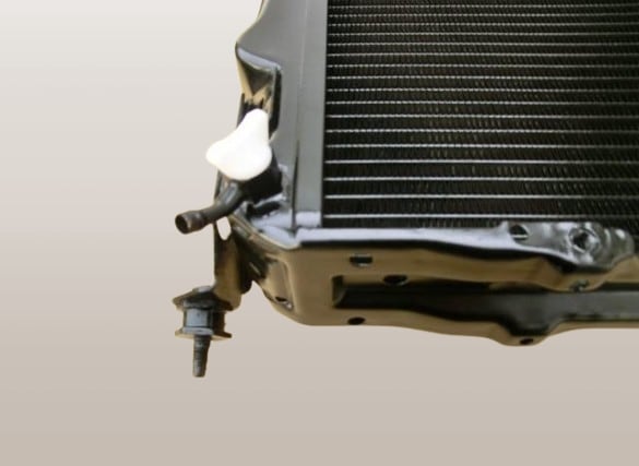 ハイエース ラジエーター RZH112V AT車 16400-75051 リビルト品 ☆要