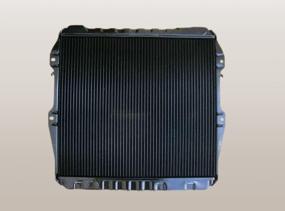 ハイラックスサーフ ラジエーター LN130G 16400-5B041 AT車 リビルト