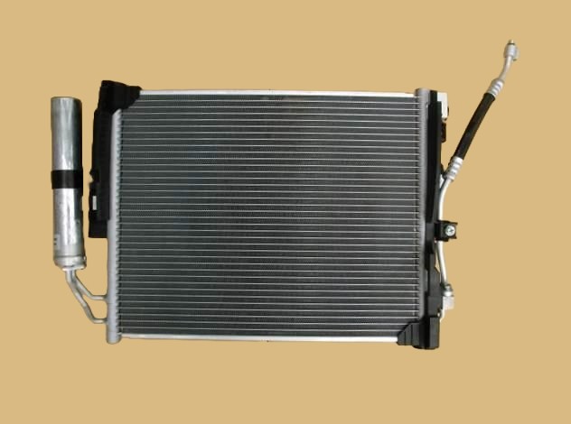 NV100クリッパー コンデンサー U71V 27650-6A00H リキッドタンク付き