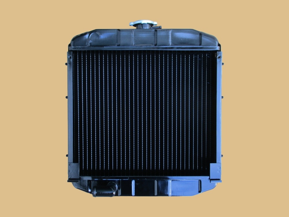 イセキ トラクター ラジエーター TA210F 15601042400A 15601042400H