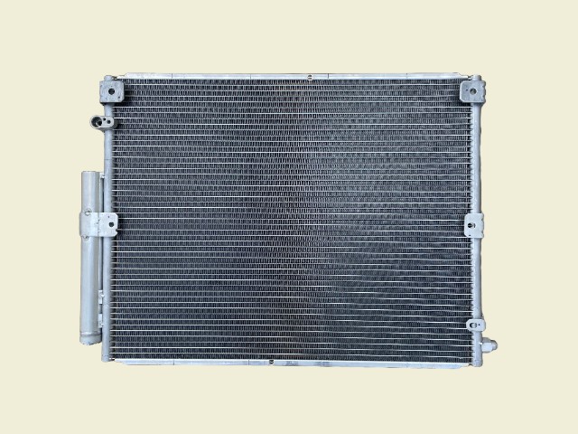 ランドクルザー コンデンサー HDJ101K 88840-60040 有限会社いわき