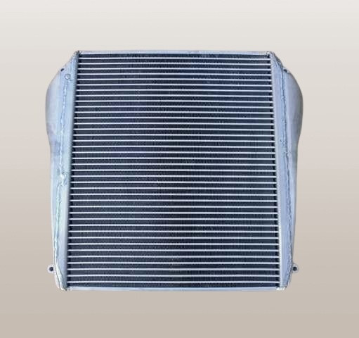 UD クオン インタークーラー CD5ZA 21801-00Z1D 社外新品 有限会社
