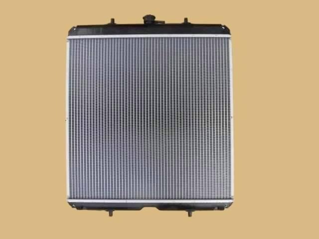 【ラグーン5】スチールラジエーター（3列610x610x100） 前田製作所 クロラークレーン ラジエーター LC785 21W-03-41000