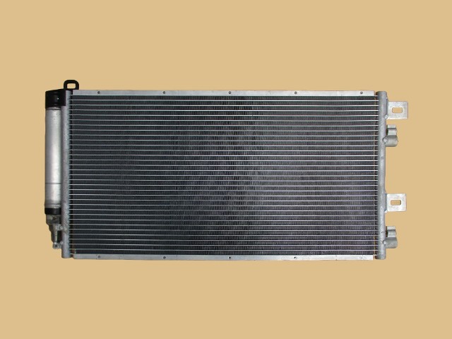 ★リキッドタンクに凹み有り・テストOK・1台のみの特価品★　BMW　ミニ　コンデンサー　RA16　RE16　ME14　64531490572　社外新品