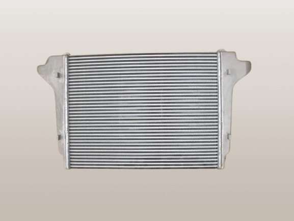 レンジャー インタークーラー FD7JG 17940-E0610 17940-E0611 社外新品