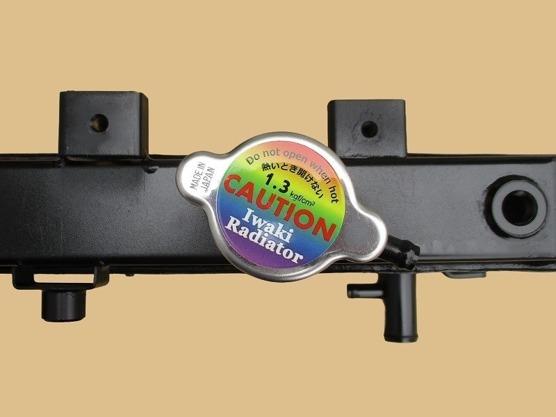 ユーノスコスモ　ラジエーター　JC3S　NF01-15-200D　グレードUP商品　社外強化品