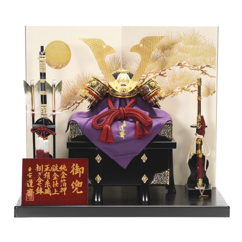 五月人形】6号 朱赤 鑽彫 紅白威 兜飾り〈一龍作〉 ｜雛人形・五月人形