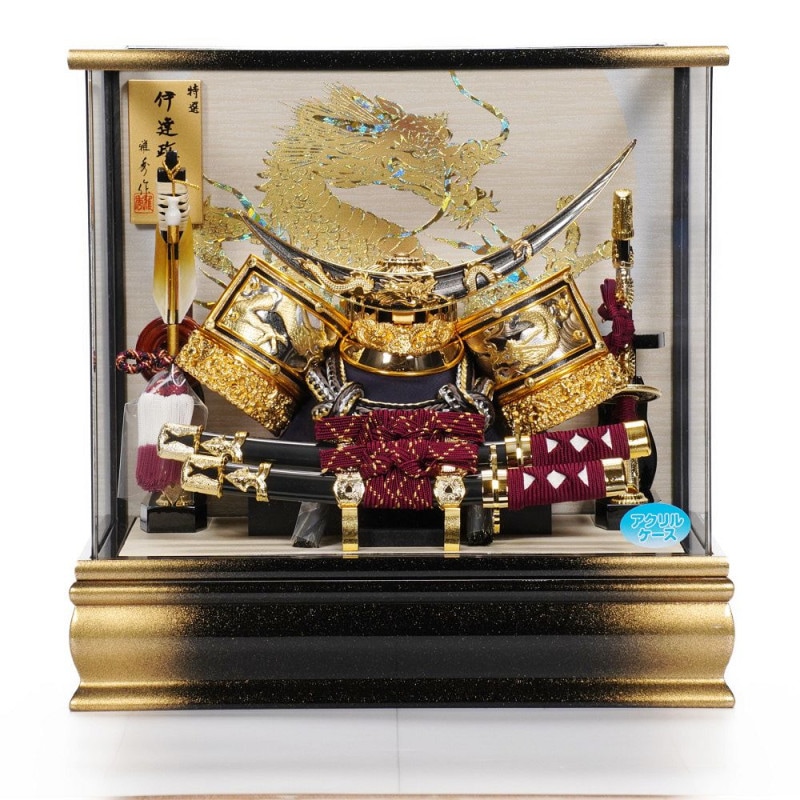 セール中❣️五月人形　ガラスケース付き Amazon | 真多呂作 金太郎 五月人形 抱き鯉 ガラスケース付 | 兜