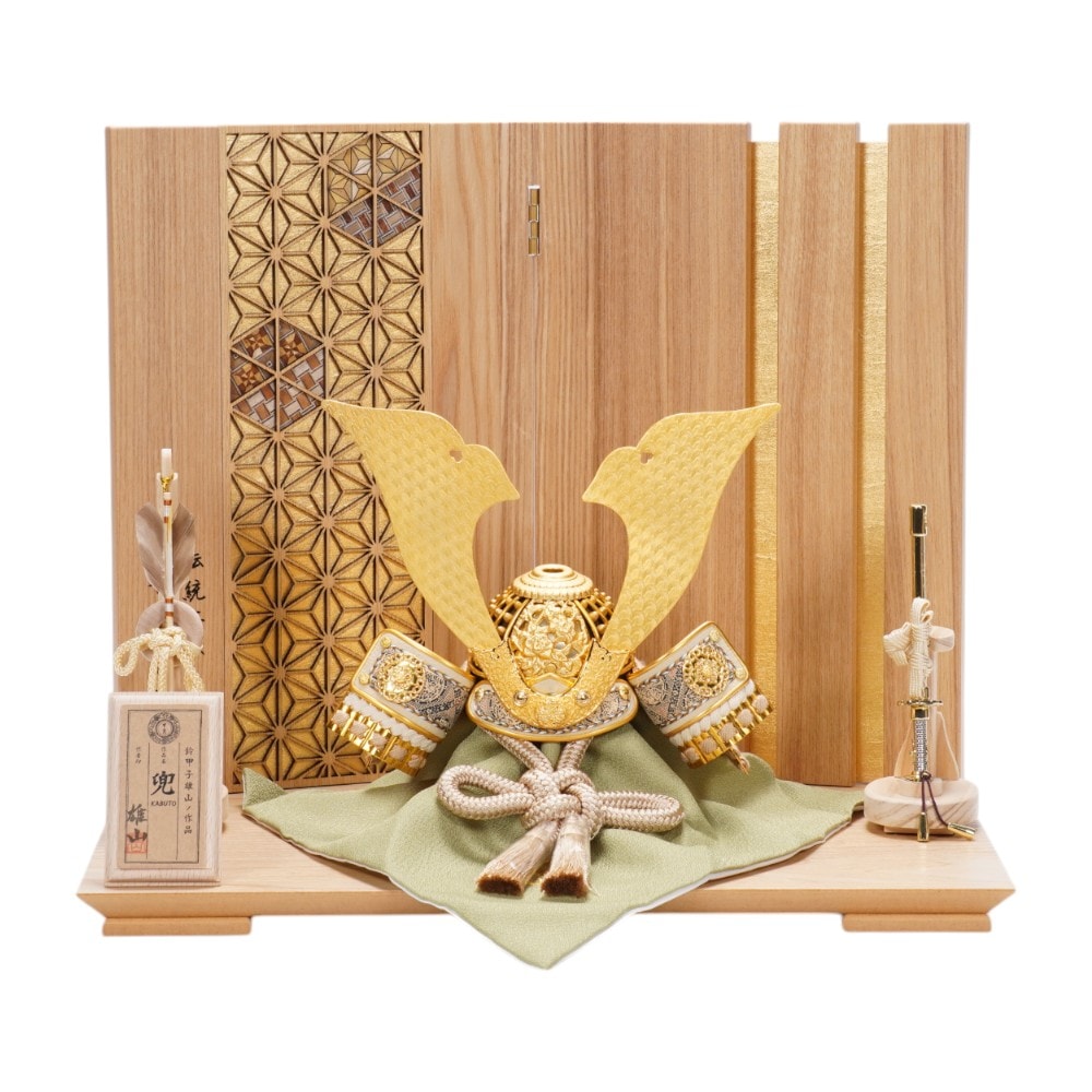 【五月人形】五分之一 天賦之兜 大地 兜飾り | 雄山作