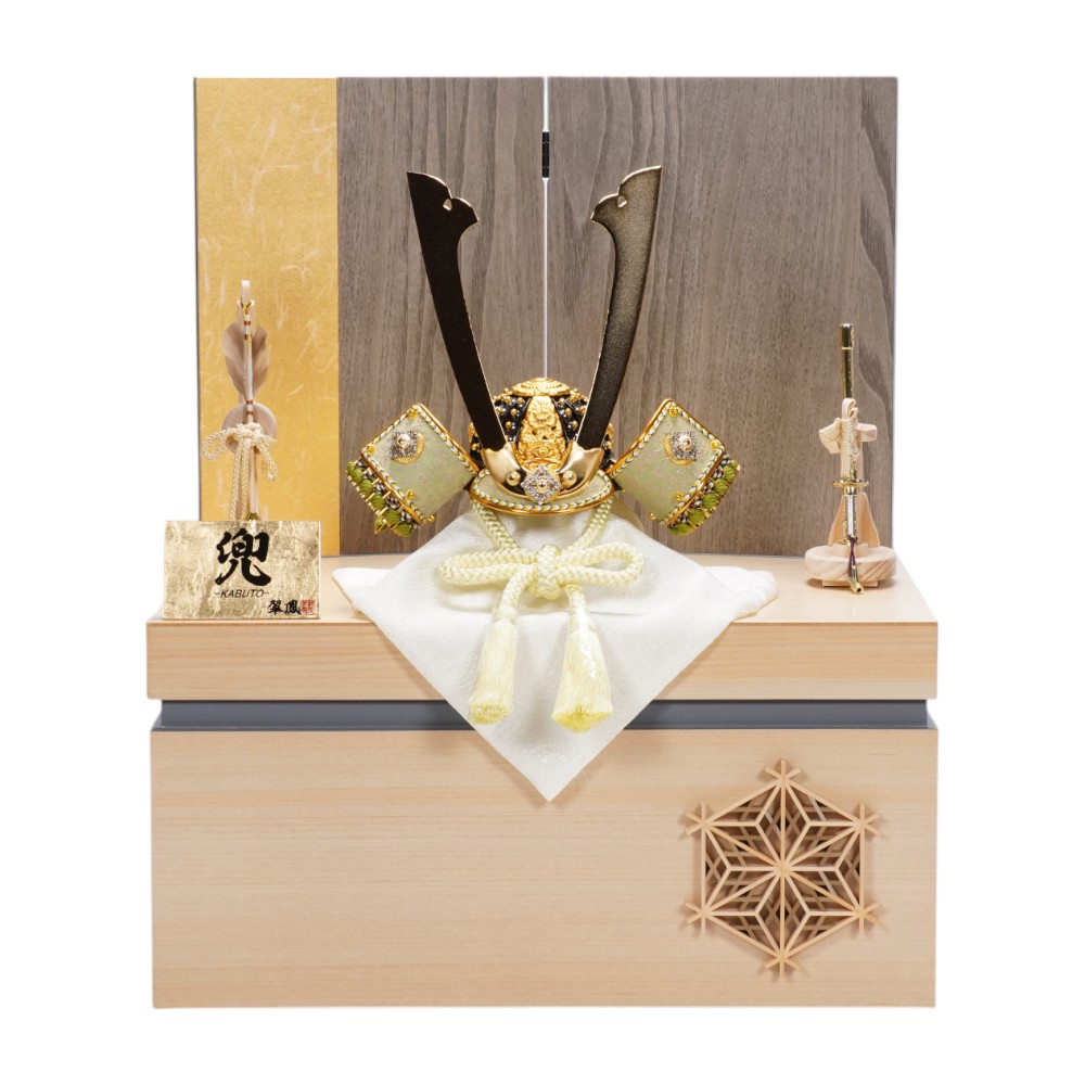 【美品】玉鳳作 五月人形 かぶと（収納式） Amazon | 上原玉鳳作 五月人形 収納飾り 収納タイプ 人形工房天祥 限定