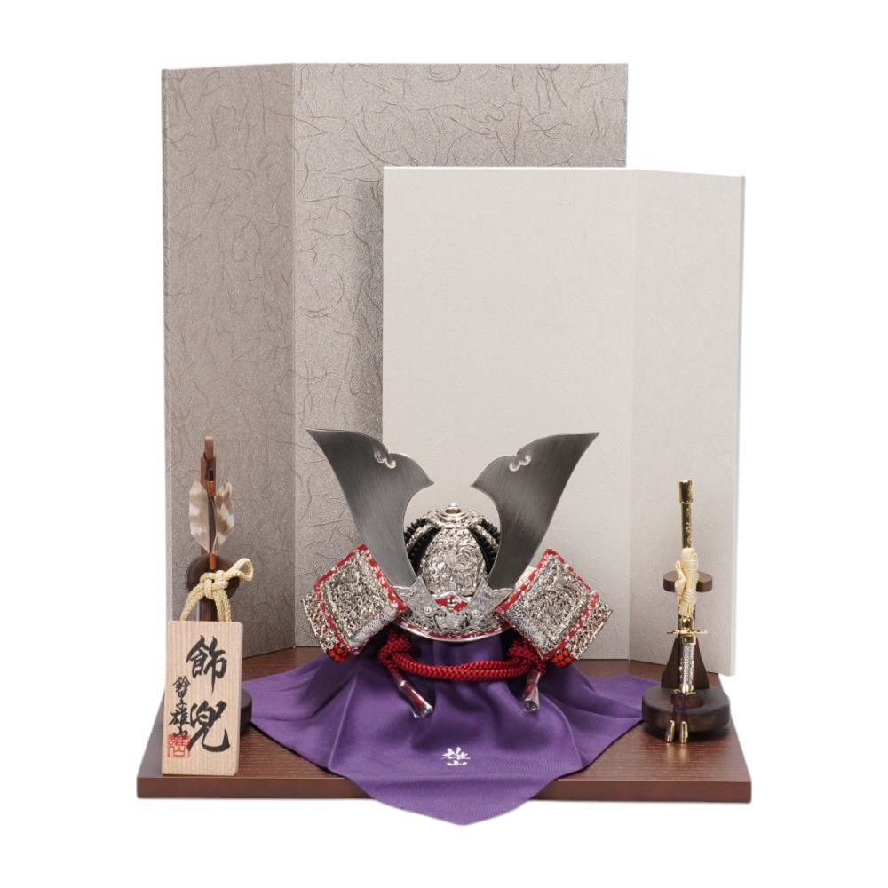 【五月人形】《限定製作品》五分之一 純白之竹雀 兜飾り〈雄山作〉[255-337]