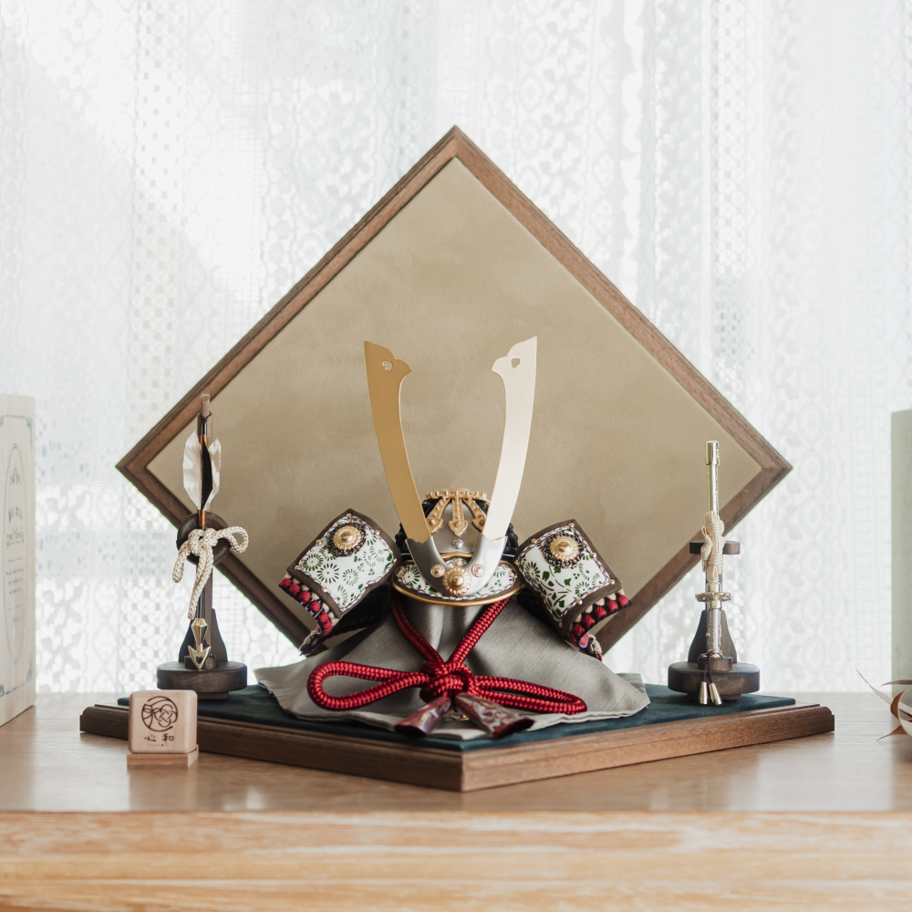 雛人形・五月人形の専門店 人形の岩崎｜コンパクトでおしゃれな節句