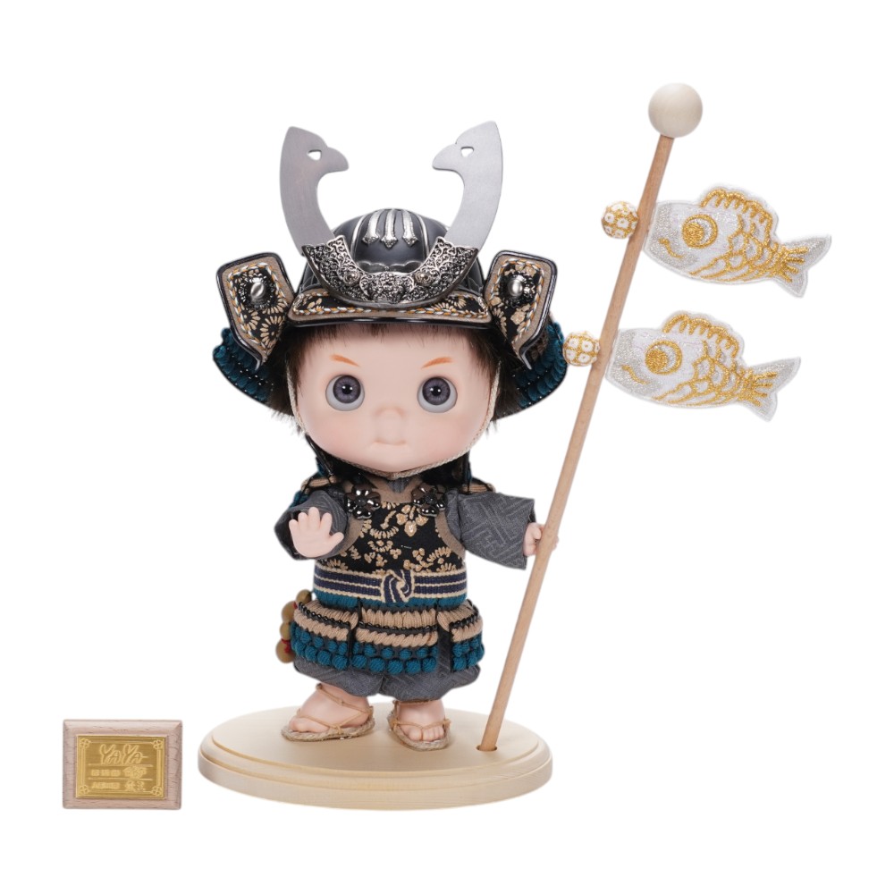 【五月人形】YAYA 銀ちゃん 大将飾り〈壹三作〉[255-289]