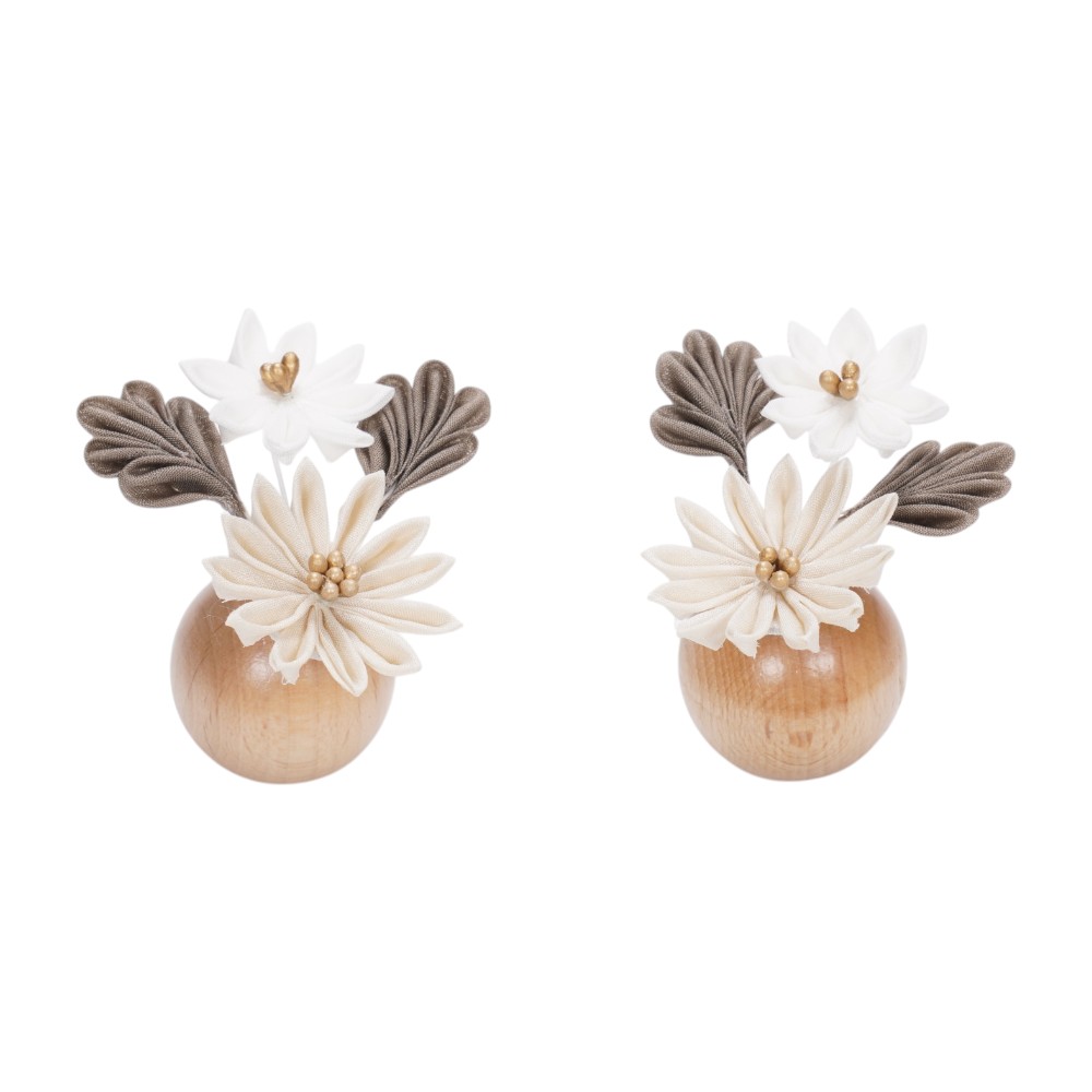 【木目込み雛人形】スタイリッシュひな 正絹友禅 親王飾り | 木村一秀作