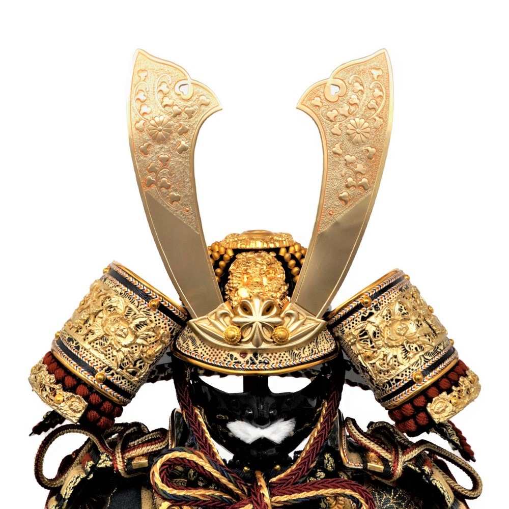 【五月人形】10号 神彩 紫・赤威 鑽彫 鎧飾り | 一龍作