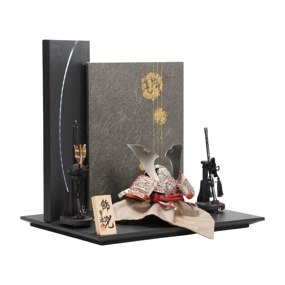 五月人形】《限定品》五分之一 純白之竹雀 兜飾り | 雄山作 ｜雛人形