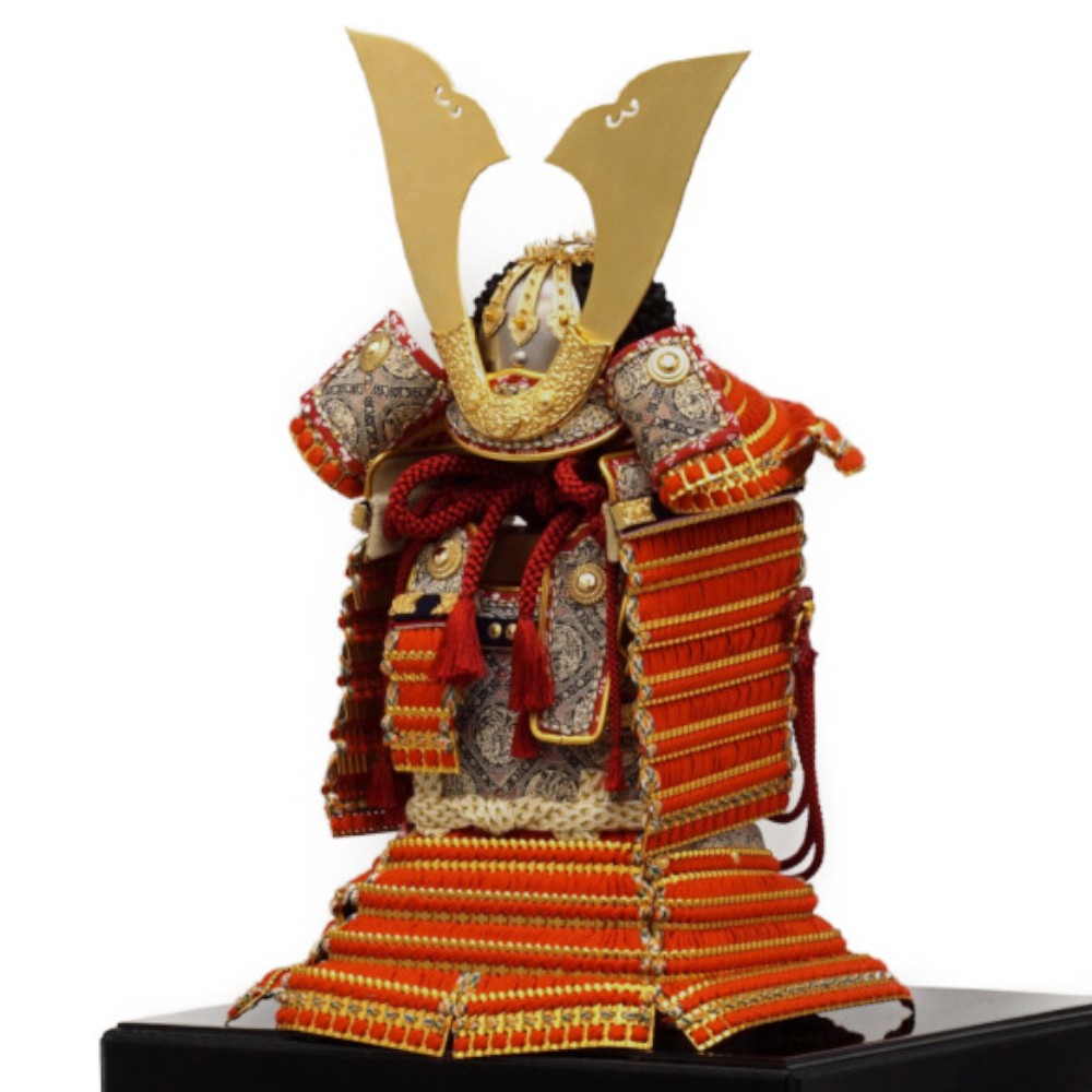 【五月人形】五分之一 源氏八領 薄金鎧 奉納鎧飾り〈雄山作〉[245-198]