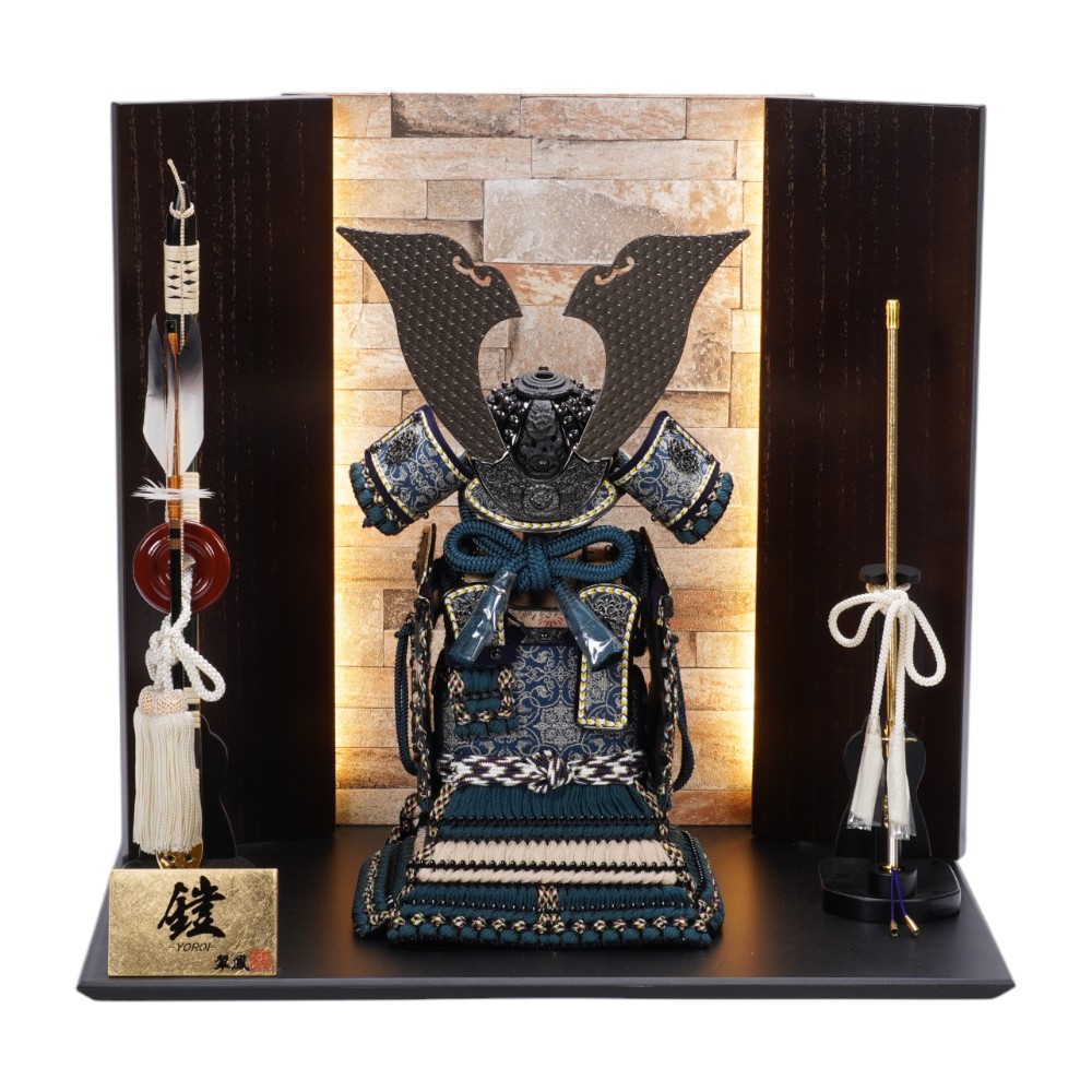 【五月人形】7号 永遠奉納大鎧 青緑中ベージュ威-DEEPSEA- 鎧飾り | 翠鳳作