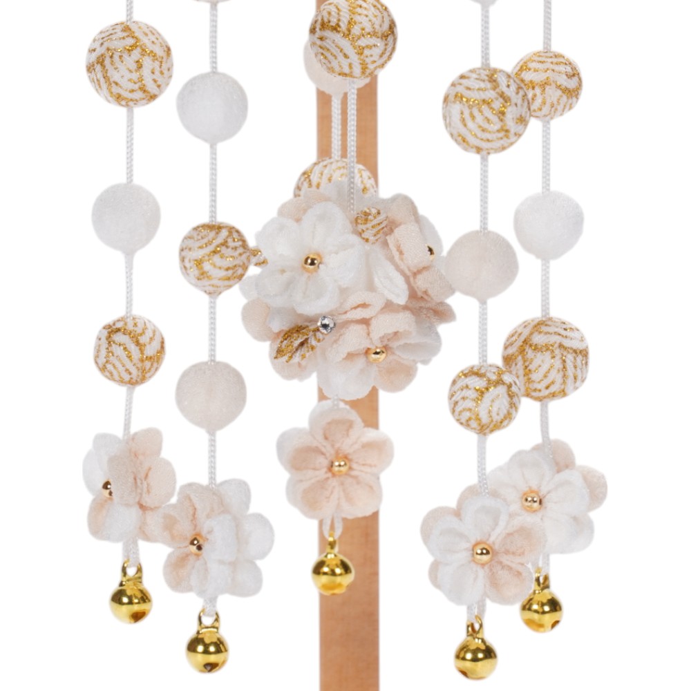 【つるし飾り】小花(丸) 白・ベージュ〈女の子〉[253T-001]