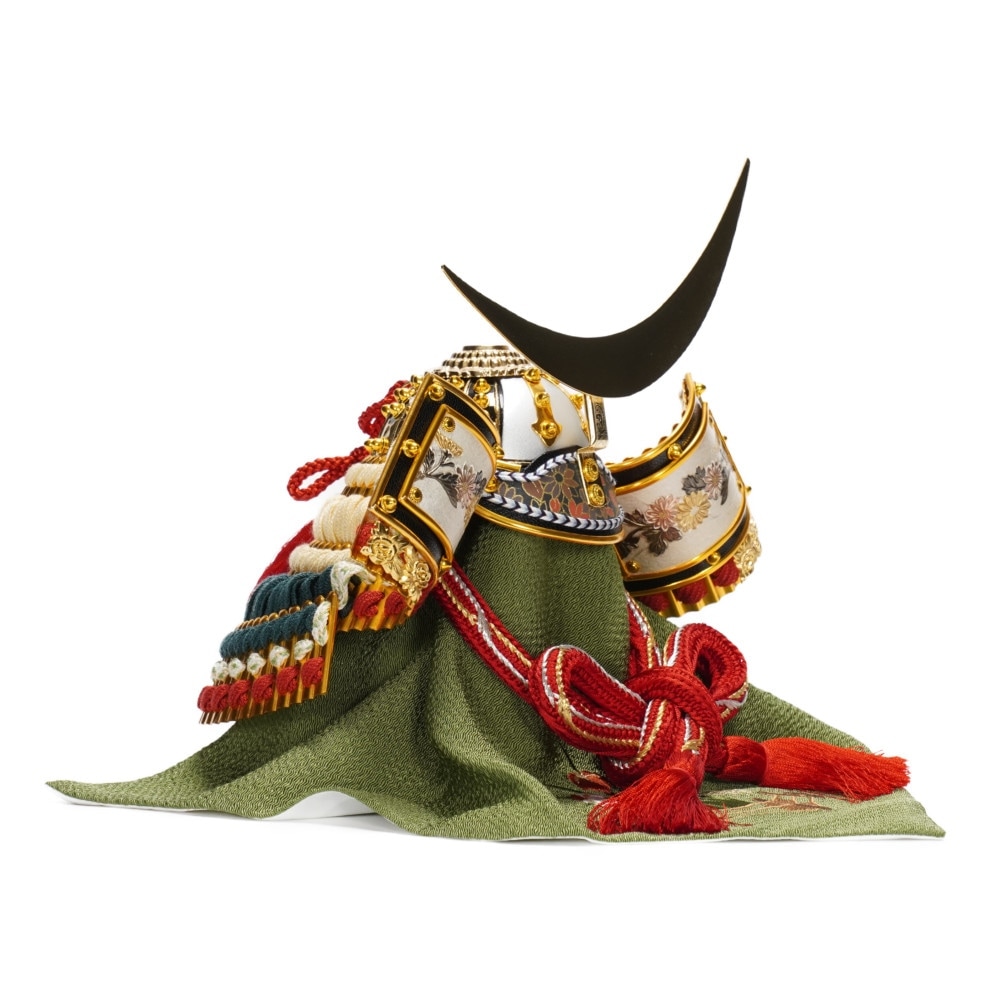 五月人形】9号 彫金 三日月 伊達政宗 兜収納飾り〈上原玉鳳作