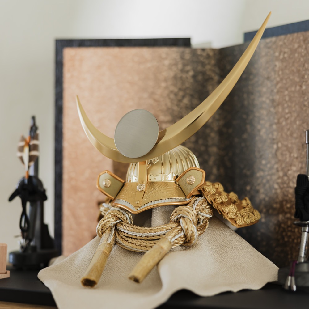 【五月人形】斬-zan-黄金謙信 | FLAT