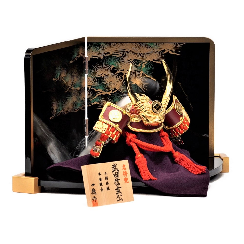 五月人形】9号 武田信玄 兜飾り | 一徳作 ｜雛人形・五月人形の専門店