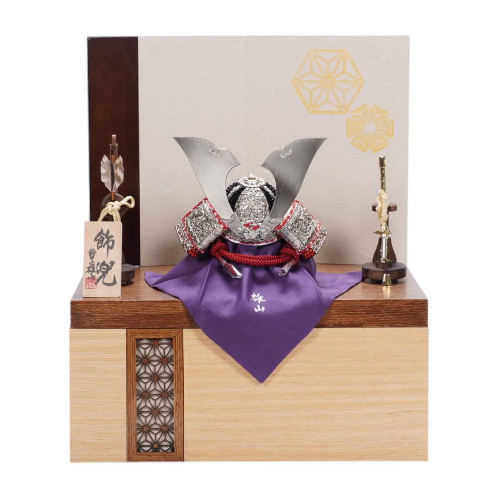 【五月人形】《限定品》五分之一 純白之竹雀 兜収納飾り | 雄山作