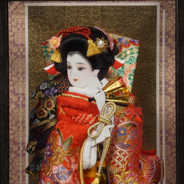 【羽子板】10号 振袖 金襴詩音(赤)〈宝童作〉[212-030]