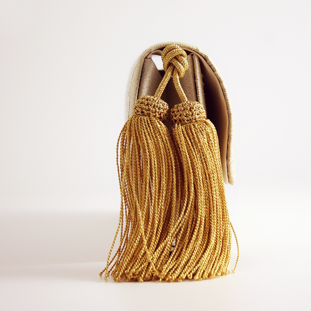 パーティークラッチバッグ「手刺繍 金に銀唐草」｜フォーマル