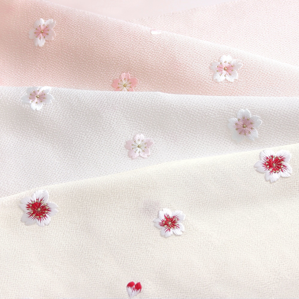 豪華！白刺繍帯　西陣こまき刺繍逸品 豪華！白刺繍帯 西陣こまき刺繍逸品 豪華！白刺繍帯 西陣こまき刺繍逸品