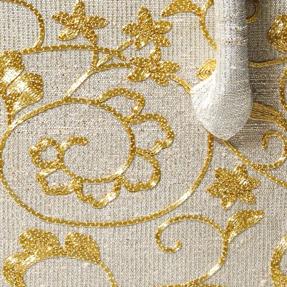 葵バッグ「金駒刺繍 ヨーロッパ唐草」｜和装バッグ 着物用バッグ