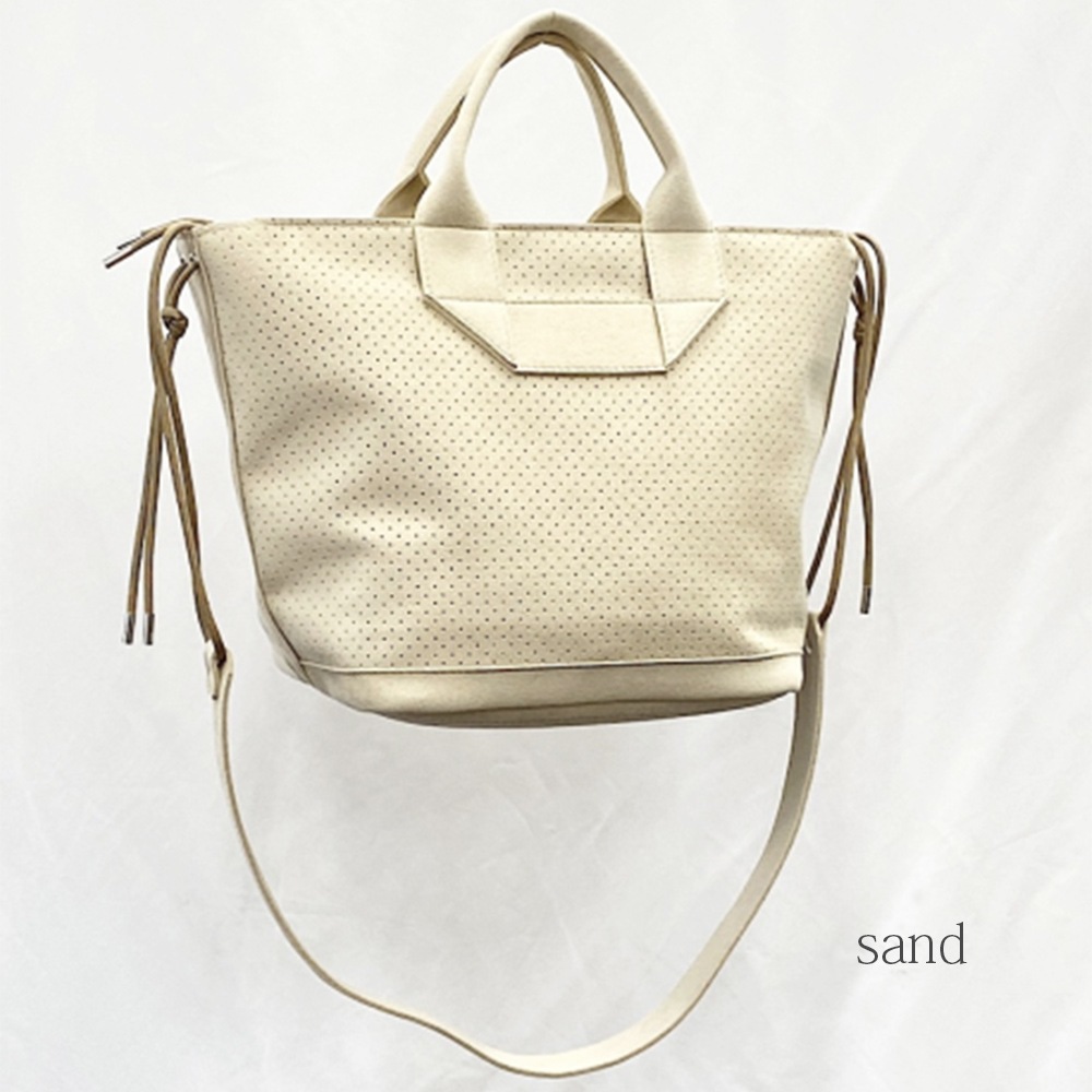 MNNG  DT2-US  D Tote   M