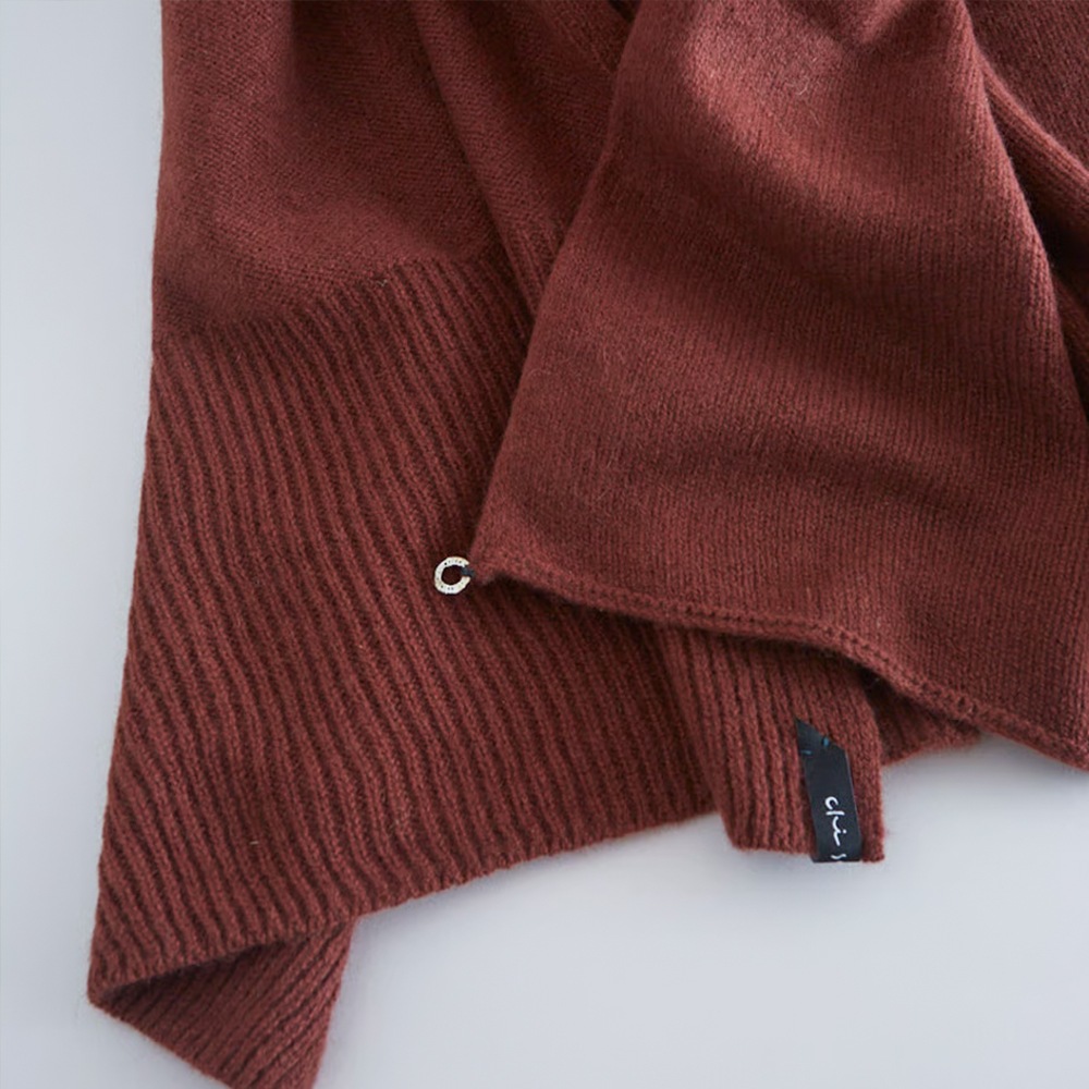 chisaki  31  Yunca Stole