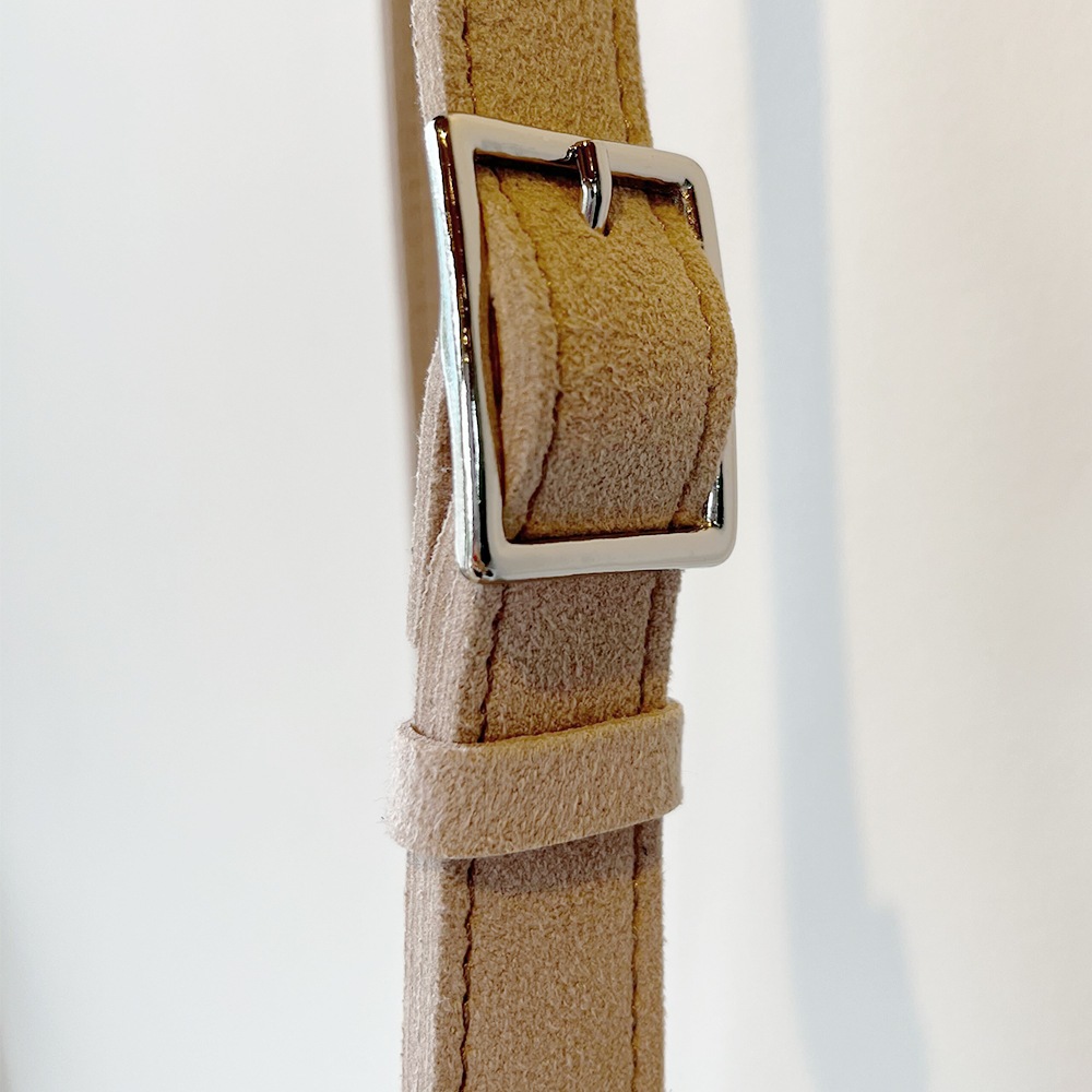 MNNG WV2-EF Wavy Far Shoulder