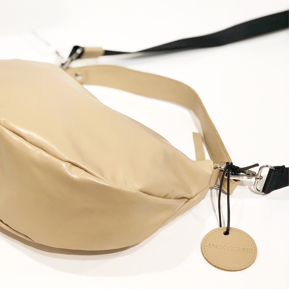 JackGomme  1976 light leather - NIKITA