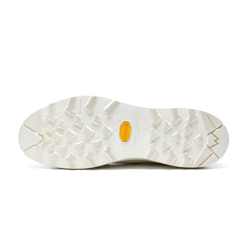 chausser PLAIN TOE DERBY SHOES white