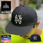 ޥåʥС å  ǥ ˹ ܡ ե  ͵֥  MAGIC NUMBER | BONES EMBLEM FLAT VISOR LOW CAPMN032