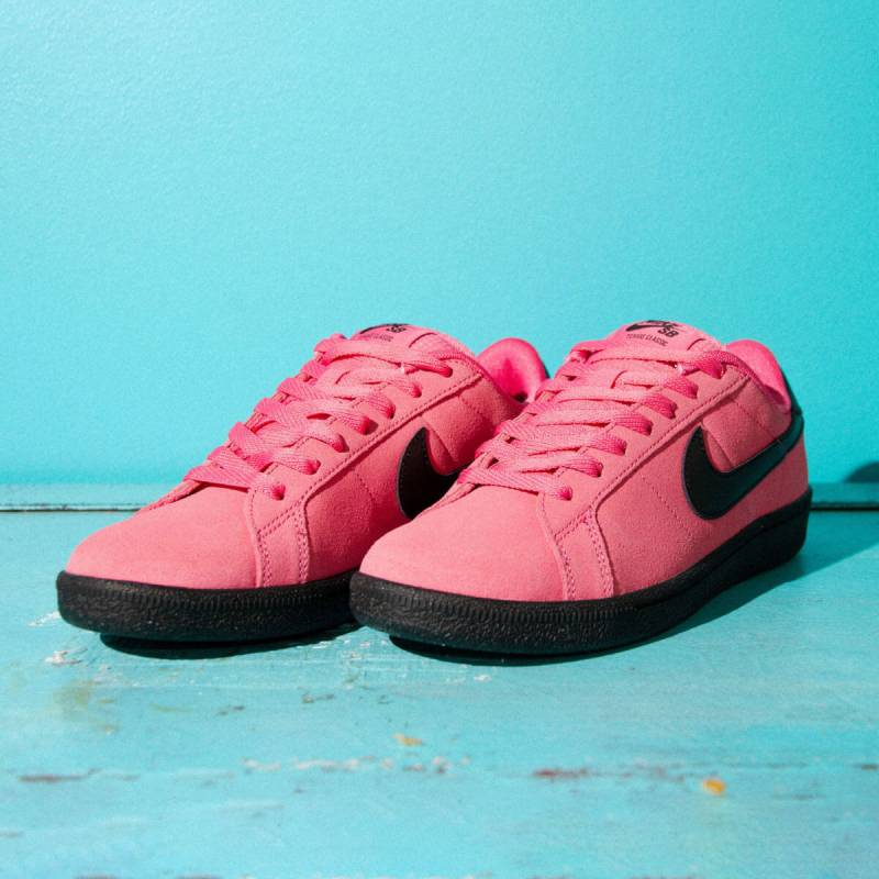 NIKE SB ZOOM TENNIS CLASSIC WCP IQ8394-600 ナイキSB ズーム テニス