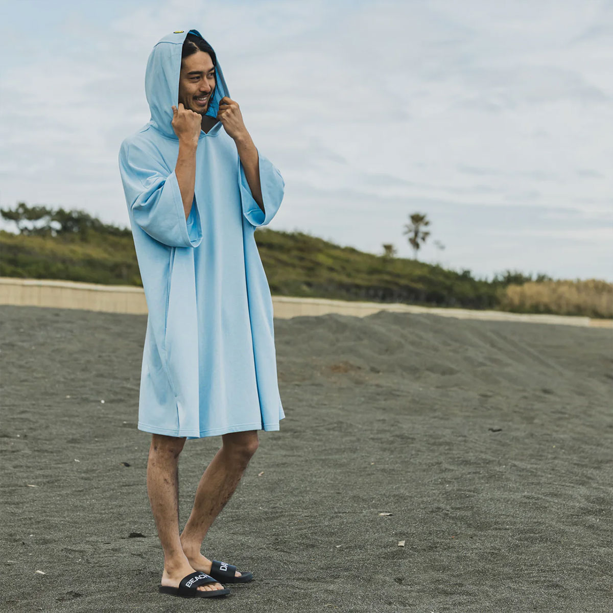 BEACHED DAYS | SURFROBE PONCHO LIGHT��BY790048��