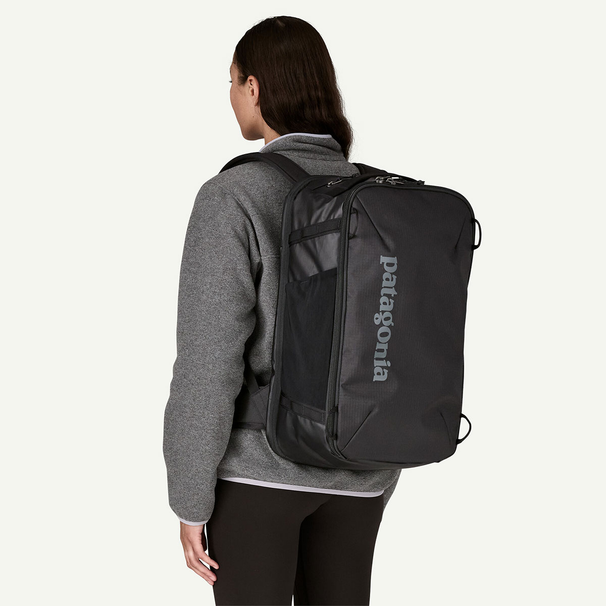Patagonia �ѥ����˥� ���å� �Хå��ѥå� �������� 30L �̶� �̳� ι�� �����ե��� ��� �����ȥɥ� ������  �֥�å� �� �͵��֥���  ���� | Black Hole Mini MLC Pack 30L��65614��