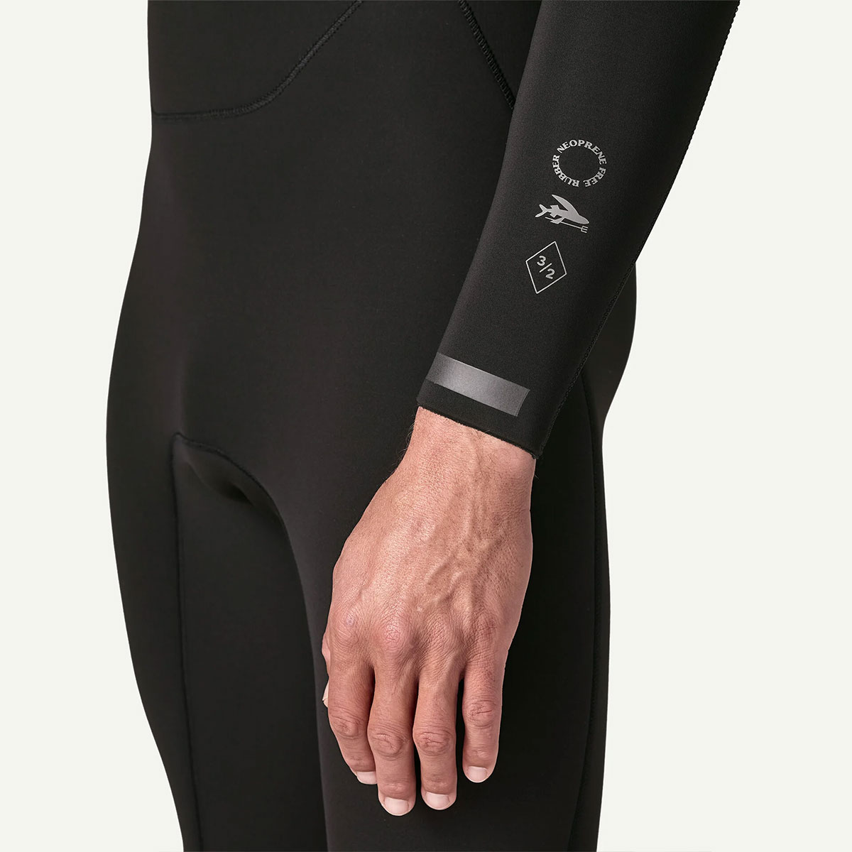 Patagonia  | Men's Regulator 3/2mm Full Wetsuit��88576��