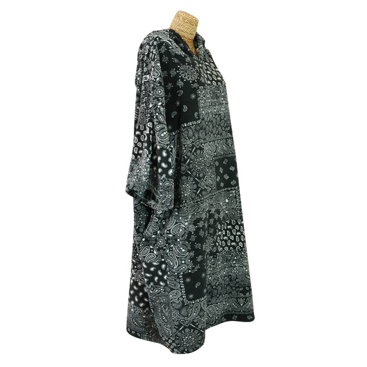 TOOLS | TLS MICRO FIBER PONCHO PAISLEY by SOLID��665351��