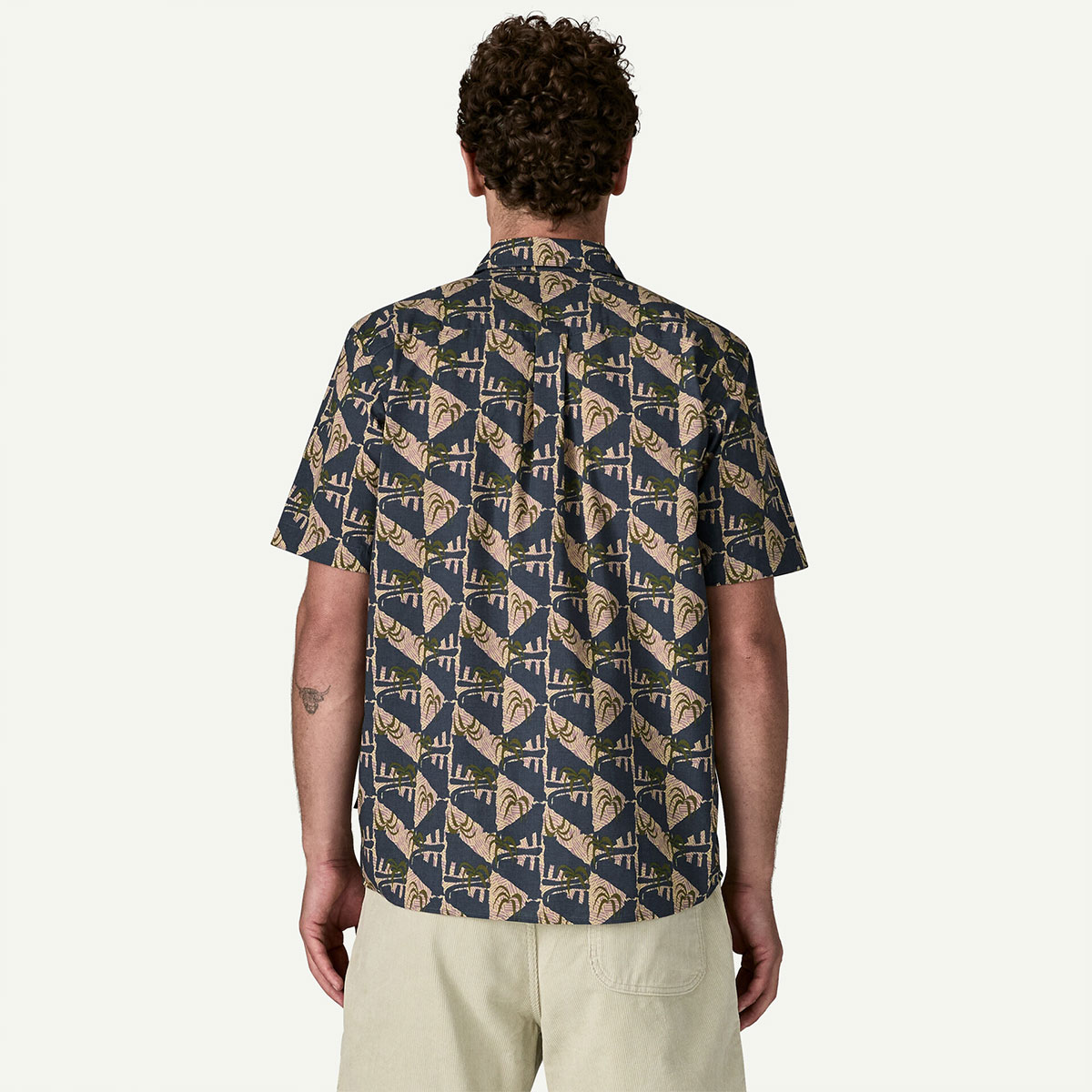 Patagonia | Men's Go-To Shirt��52691��