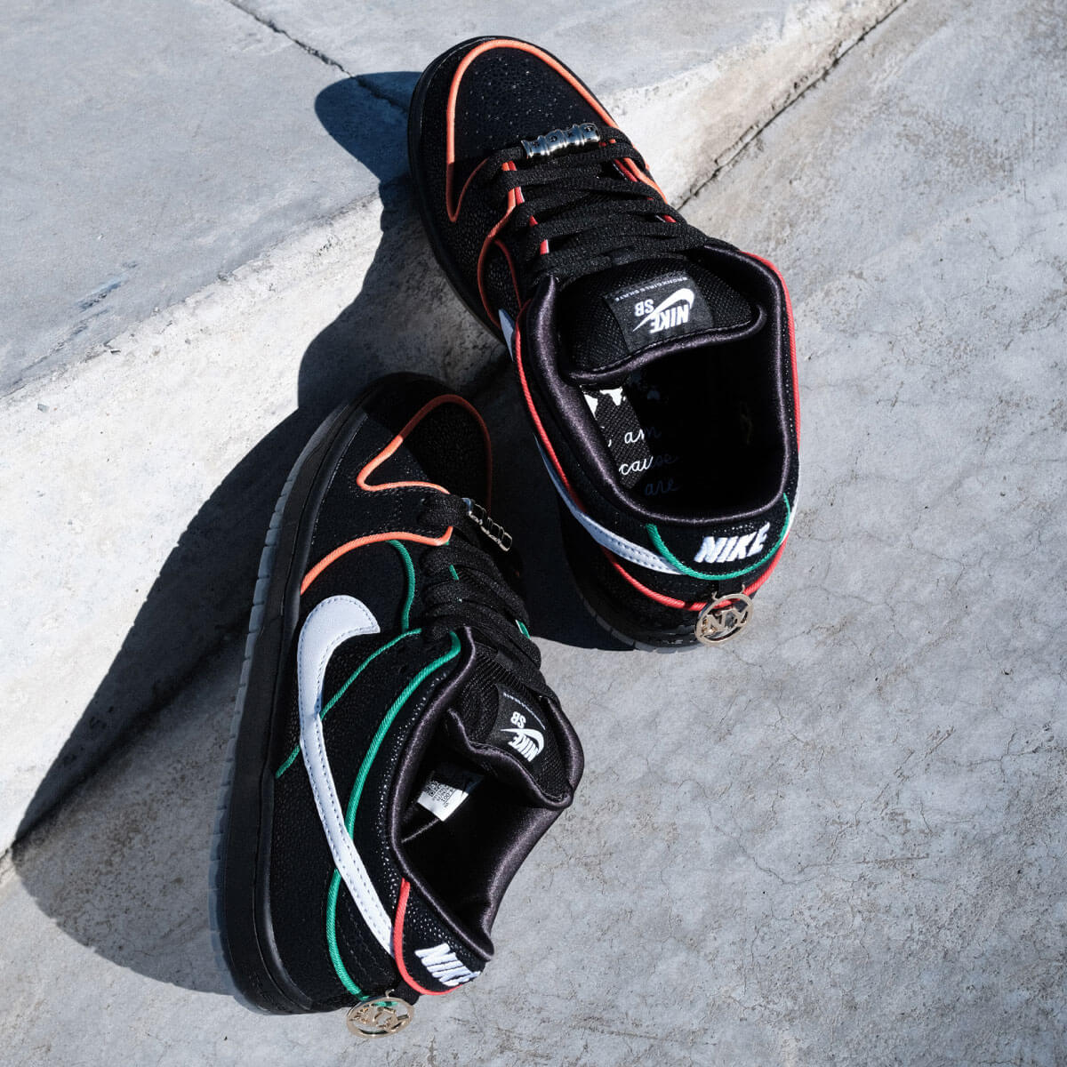 NIKE SB | Bronx Girls Skate �� DUNK LOW PRO QS "Black/Challenge Red"��HV1664-001��