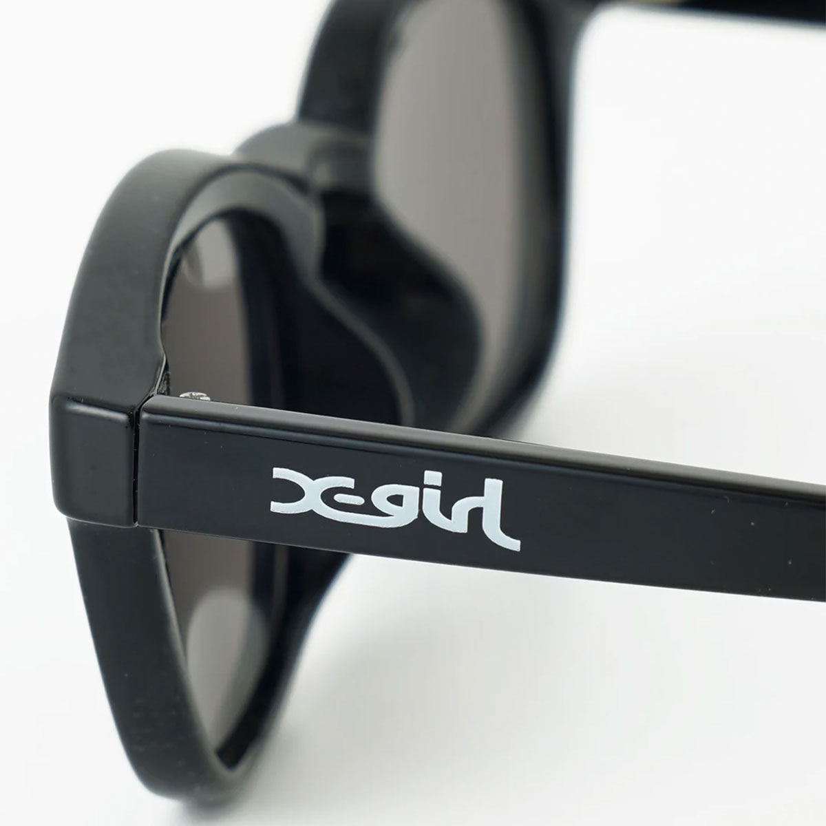 ��30%OFF ���ꥢ��󥹥�����ۥ��å��������� ��ǥ����� ���󥰥饹 �������ȥ� ���顼��� �֥饦�� �֥�å� ���ȥ꡼�ȿ͵��֥��� X-GIRL ���� | MILLS LOGO WELLINGTON S��105251054023��