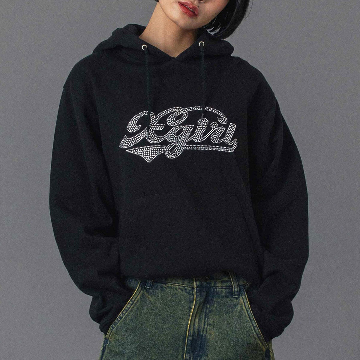 ��30%OFF ���ꥢ��󥹥�����ۥ��å��������� ��ǥ����� �ѡ����� xgirl �饤�󥹥ȡ��� ���� �ץ륪���С��ѡ����� �ȥåץ� ���ȥ꡼�ȿ͵��֥��� X-girl  | RHINESTONE CURSIVE LOGO SWEAT HOODIE��105254012008��